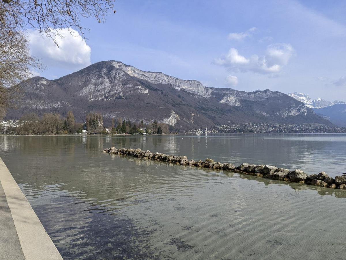 Azur Bleu 4 Etoiles Annecy Centre-Ville Et Lac Lumineux エクステリア 写真